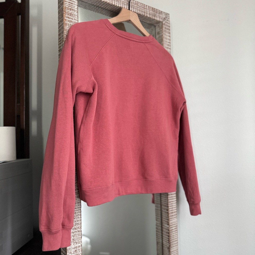 Sezane Pink Crewneck Sweater with Dark Heart Graphic - Picture 4 of 7